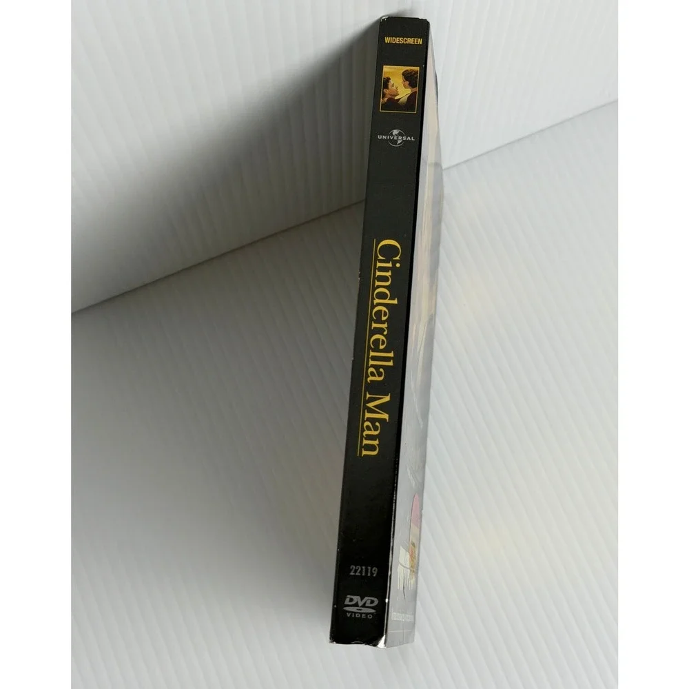 Cinderella Man DVD 2005 Widescreen Russell Crowe Renee Zellweger PG-13 - Picture 3 of 5